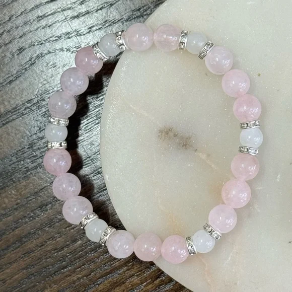 Rose Quartz and White Jade Bracelet Stretchy Calming Love Keepsake Wedding Favor - Picture 3 of 4
